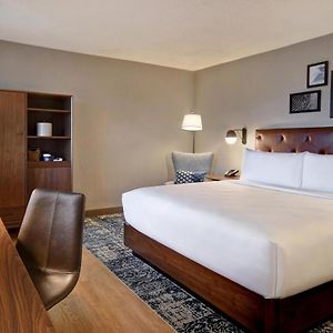 King Room Mobility or hearing accessible